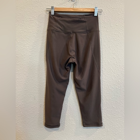 Kinesis crop leggings Size Small gray/brown small - Picture 2 of 4